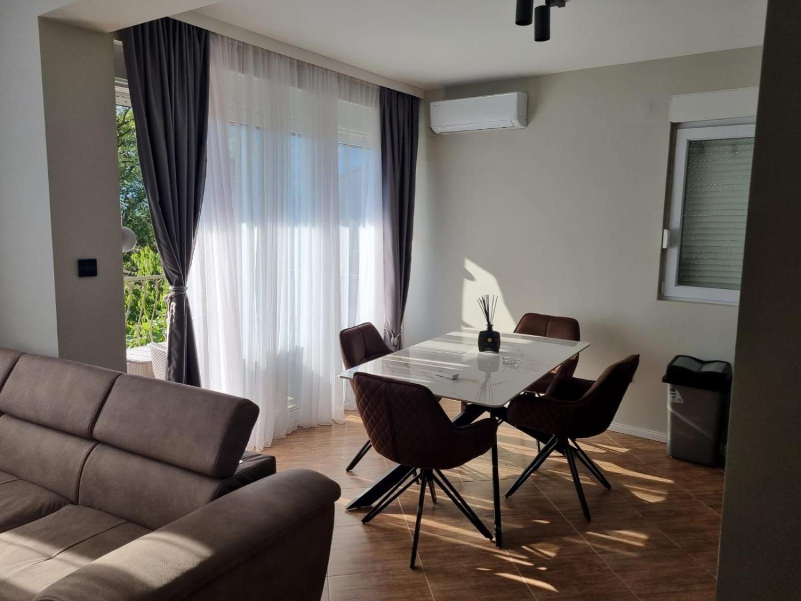 Apartments Luka Kotor Exterior photo